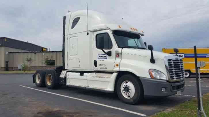 Freightliner CA12564DC - CASCADIA (2012)