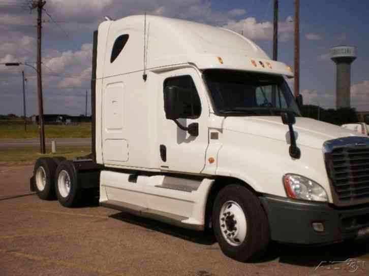 Freightliner CA12564DC - CASCADIA (2012)