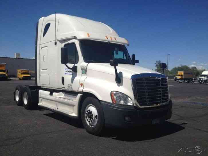 Freightliner CA12564DC - CASCADIA (2012)