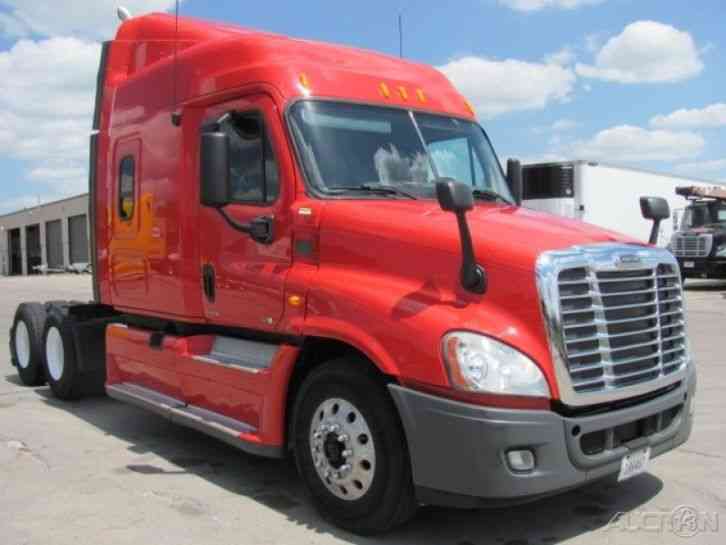 Freightliner CA12564DC - CASCADIA (2012)