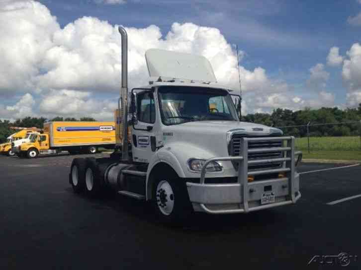 Freightliner M211264S (2012)