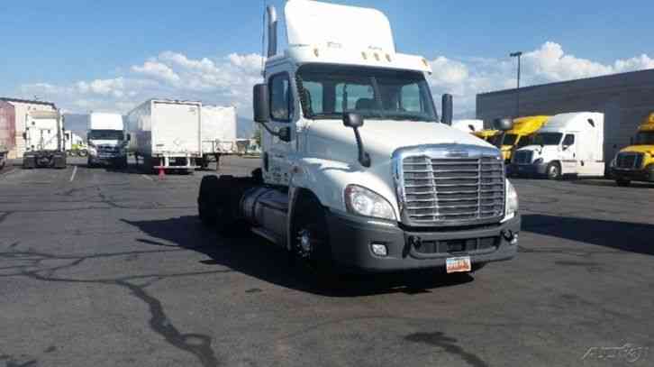 Freightliner CA12564DC - CASCADIA (2012)