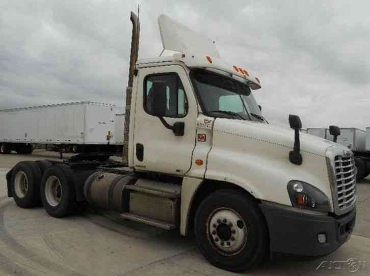 Freightliner CA12564DC - CASCADIA (2012)