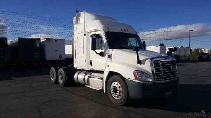 Freightliner CA12564DC - CASCADIA (2012)