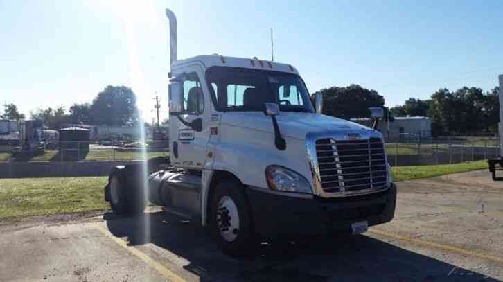 Freightliner CA12542DC - CASCADIA (2012)