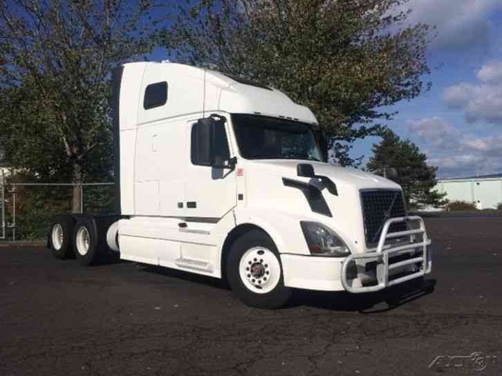 Volvo VNL64T670 (2013)