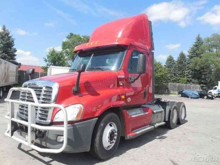 Freightliner CA12564DC - CASCADIA (2012)