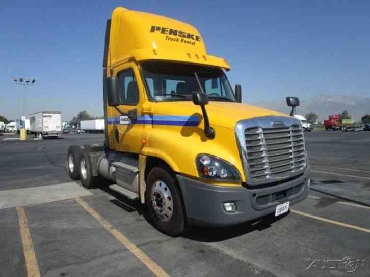 Freightliner CA12564DC - CASCADIA (2013)