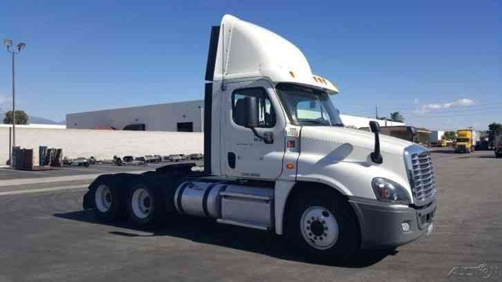 Freightliner CA12564DC - CASCADIA (2013)