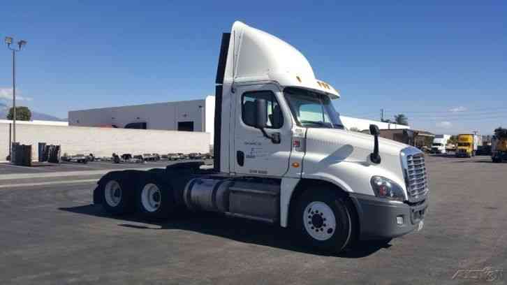 Freightliner CA12564DC - CASCADIA (2013)