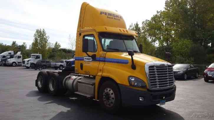 Freightliner CA12564DC - CASCADIA (2013)