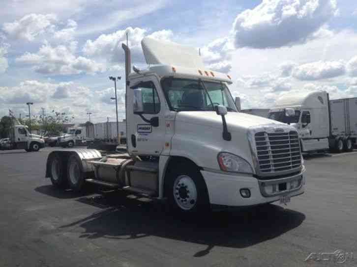 Freightliner CA12564DC - CASCADIA (2012)