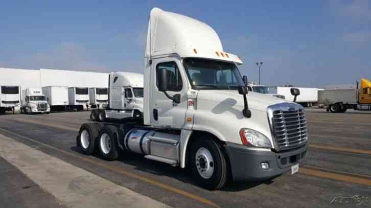 Freightliner CA12564DC - CASCADIA (2013)