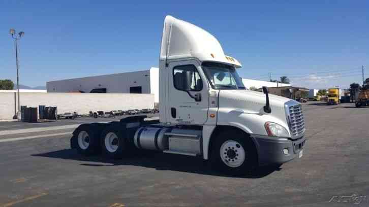 Freightliner CA12564DC - CASCADIA (2013)