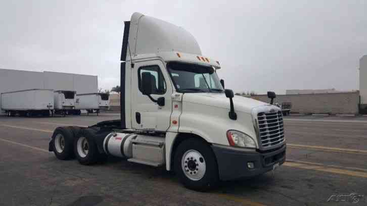 Freightliner CA12564DC - CASCADIA (2013)