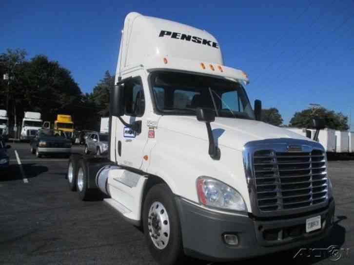 Freightliner CA12564DC - CASCADIA (2013)