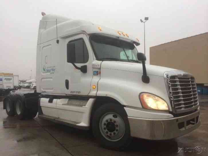 Freightliner CA12564DC - CASCADIA (2013)