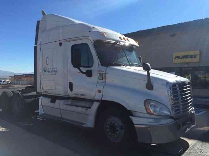 Freightliner CA12564DC - CASCADIA (2013)