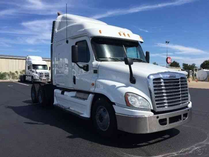 Freightliner CA12564DC - CASCADIA (2013)