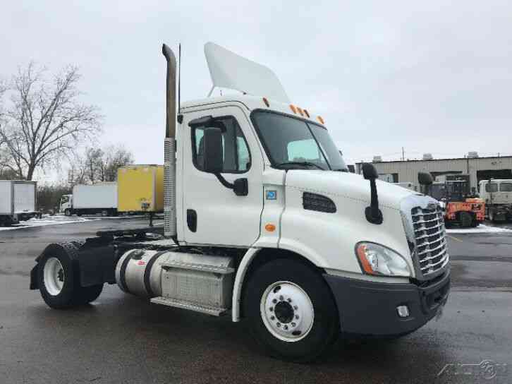 Freightliner CASCADIA 113 (2013)