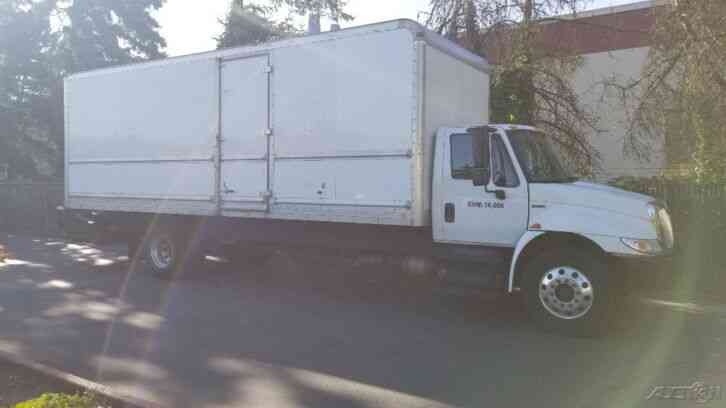 Penske Used Trucks - unit # 657363 - 2013 International 4300