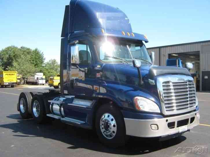 Freightliner CA12564DC - CASCADIA (2013)