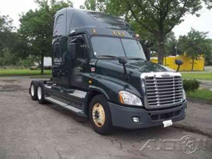 Freightliner CA12564DC - CASCADIA (2013)