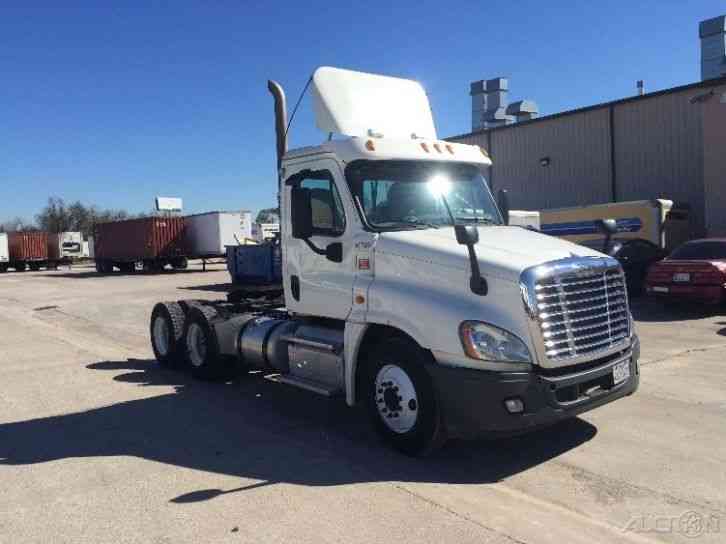 Freightliner CA12564DC - CASCADIA (2013)