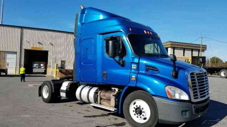 Freightliner CASCADIA 113 (2014)