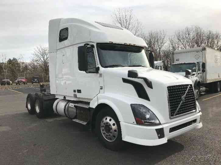 Volvo VNL64T670 (2014)