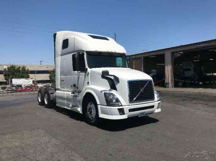 Volvo VNL64T670 (2014)