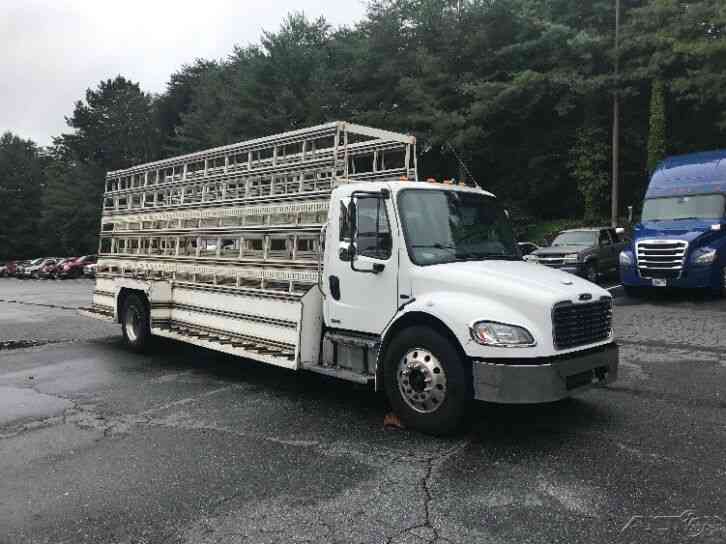 Freightliner BUSINESS CLASS M2 106 (2007)