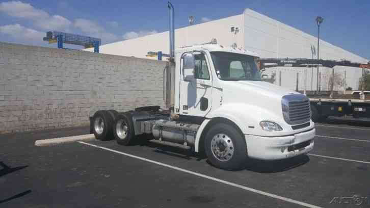 Freightliner COLUMBIA 112 (2007)