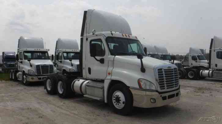 Freightliner CASCADIA 125 (2013)