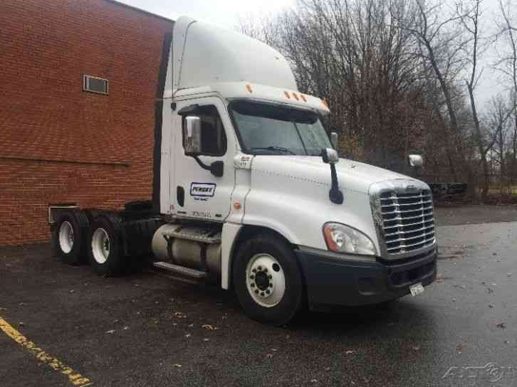 Freightliner CA12564DC - CASCADIA (2010)