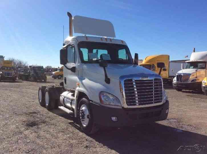 Freightliner CA12564DC - CASCADIA (2010)