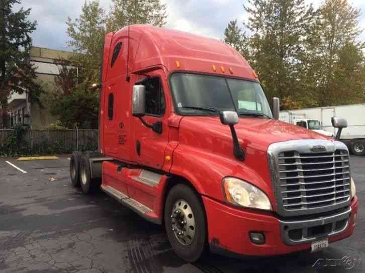 Freightliner CA12564DC - CASCADIA (2011)