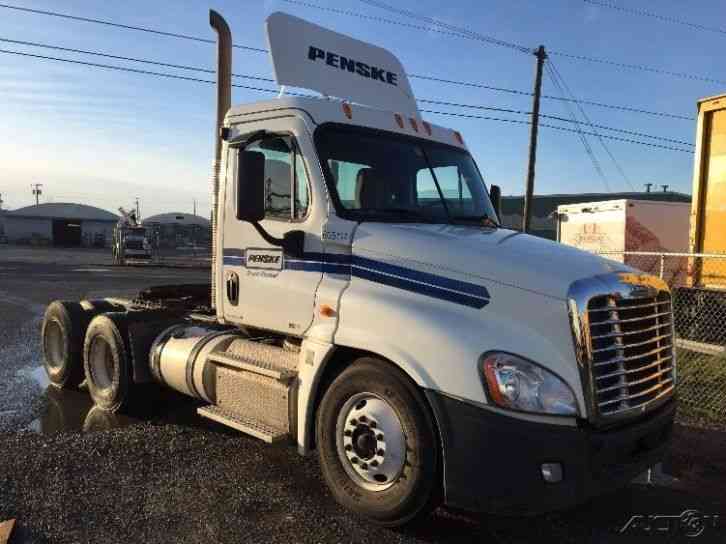 Freightliner CA12564DC - CASCADIA (2011)