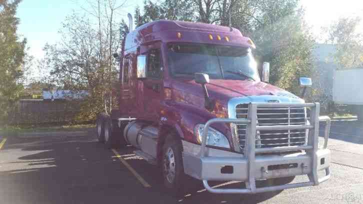 Freightliner CA12564DC - CASCADIA (2011)