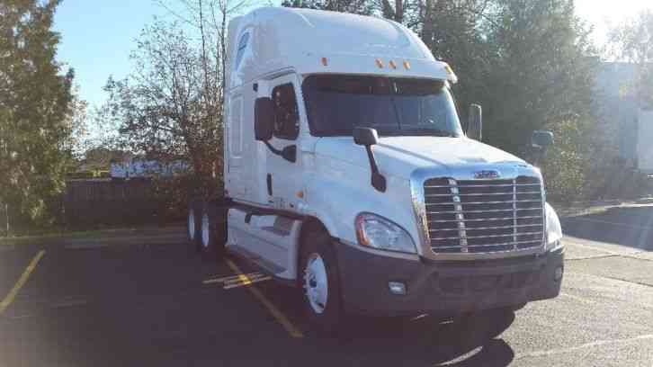 Freightliner CA12564DC - CASCADIA (2012)