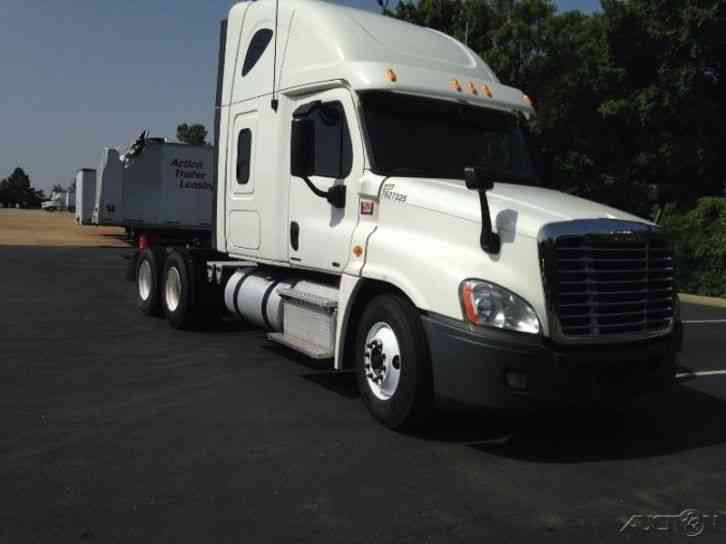 Freightliner CA12564DC - CASCADIA (2012)