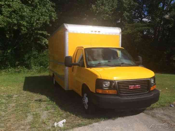 GMC SAVANA G3500 (2012)