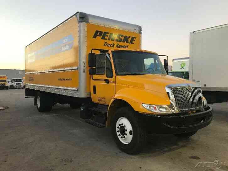 Penske Used Trucks - unit # 9266749 - 2018 International 4300