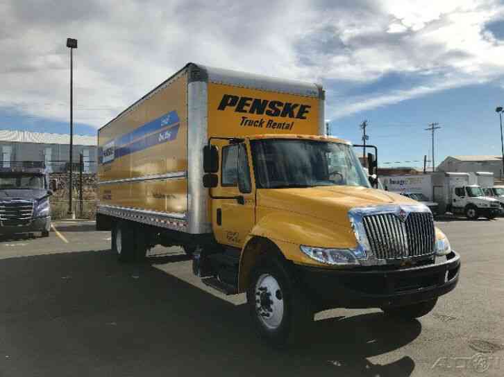 Penske Used Trucks - unit # 9267304 - 2018 International 4300