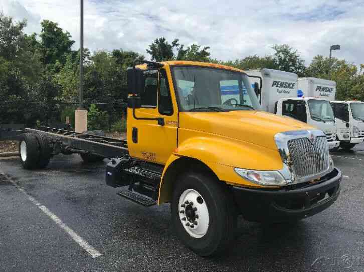 Penske Used Trucks - unit # 9267760 - 2018 International 4300