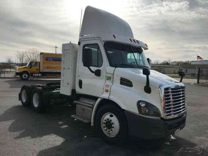 Freightliner CASCADIA 113 (2015)