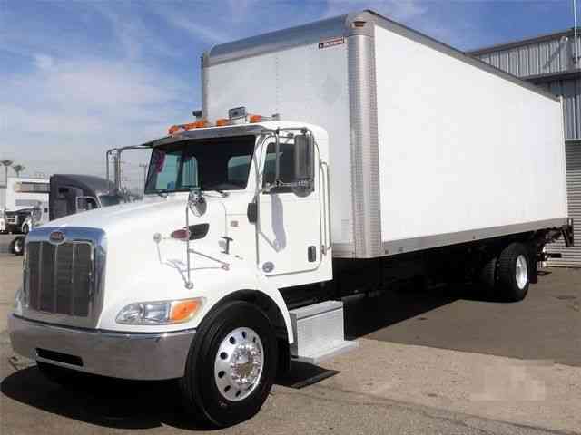 Peterbilt 337 26ft Box Truck Alum fold under Liftgate Air ride Auto Diesel-Multiple units (2012)