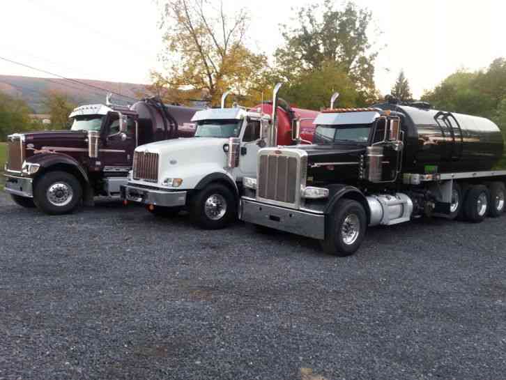 Peterbilt 388 (2012)