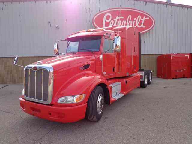 Peterbilt 386 -- (2013)