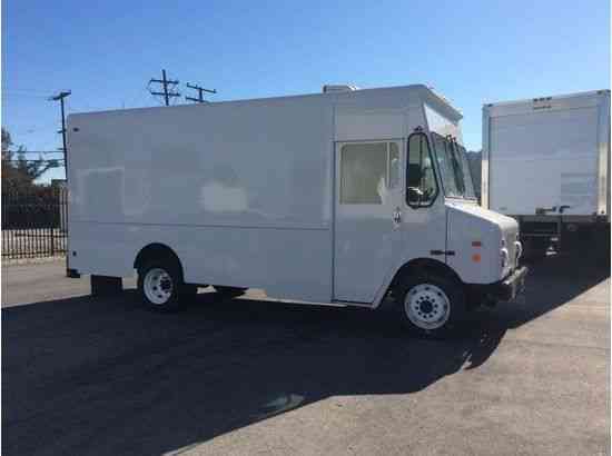 Workhorse Refrigerated step van - gas - thermoking v300- Produce Dairy delivery - (2007)